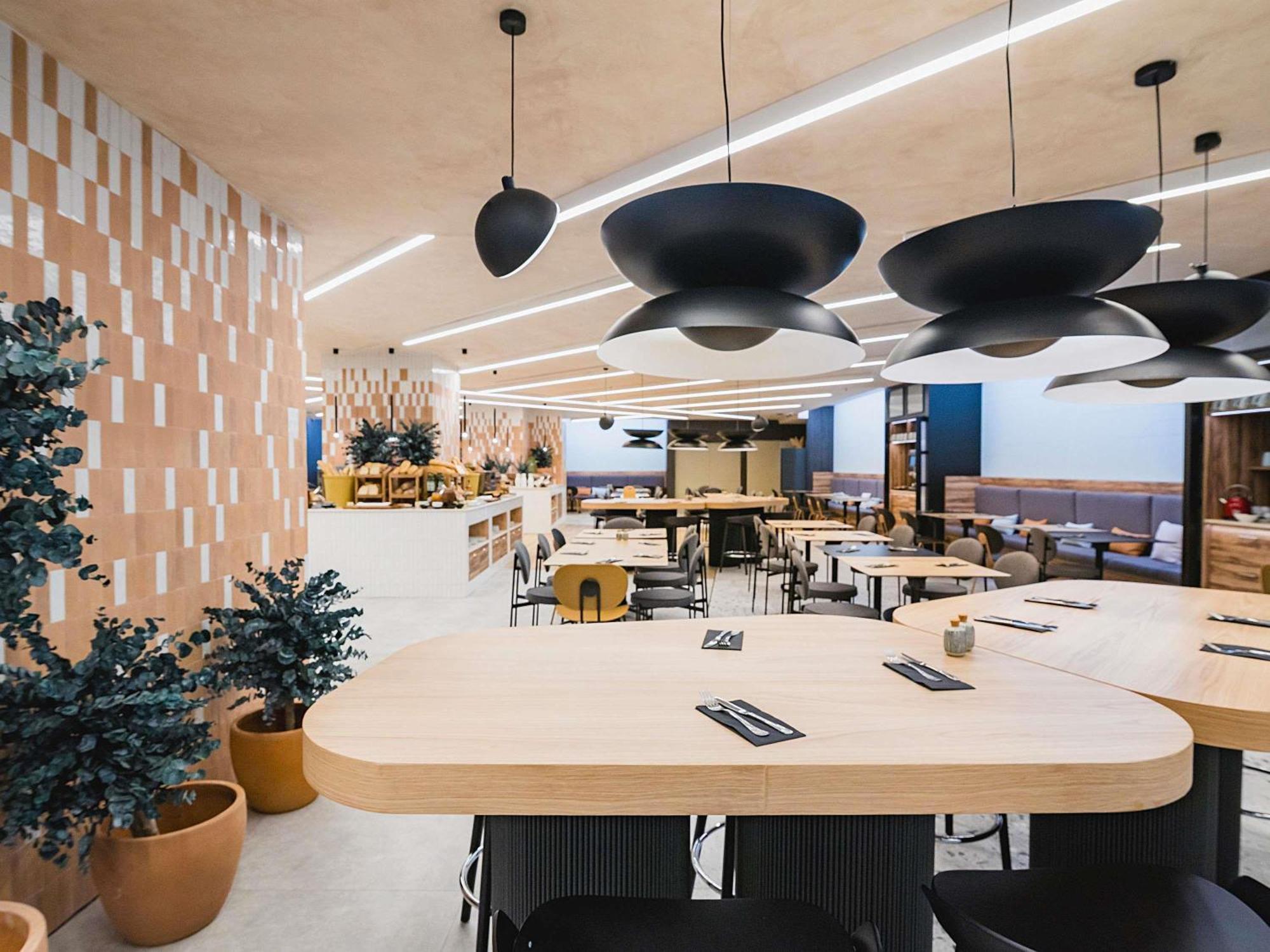 Novotel Valencia Lavant Luaran gambar
