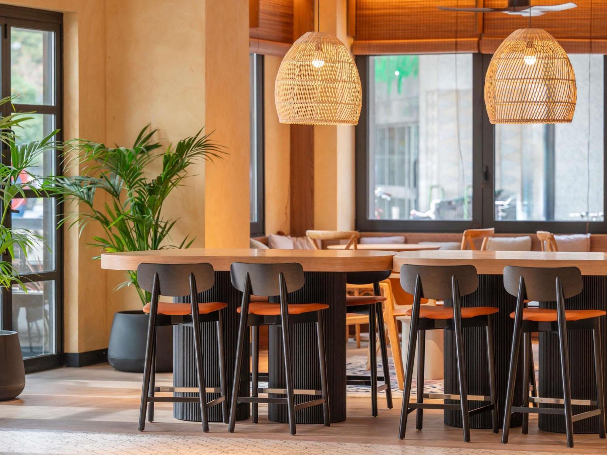 Novotel Valencia Lavant Luaran gambar
